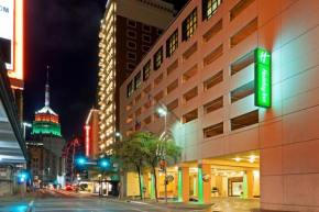 Holiday Inn San Antonio-Riverwalk, an IHG Hotel